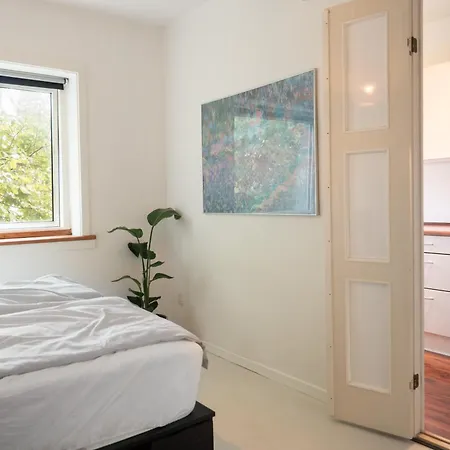 Appartement 42 *